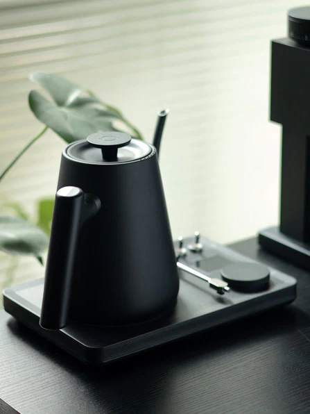 the DJ - Pour Over Electric Kettle - Image 6